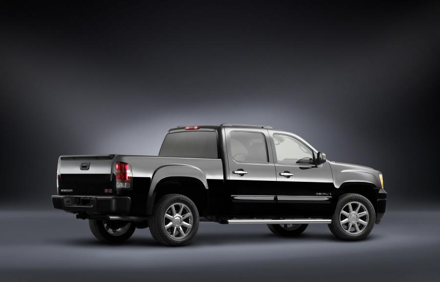  GMC Sierra Denali 2007 года  (фото 42 из 43)
